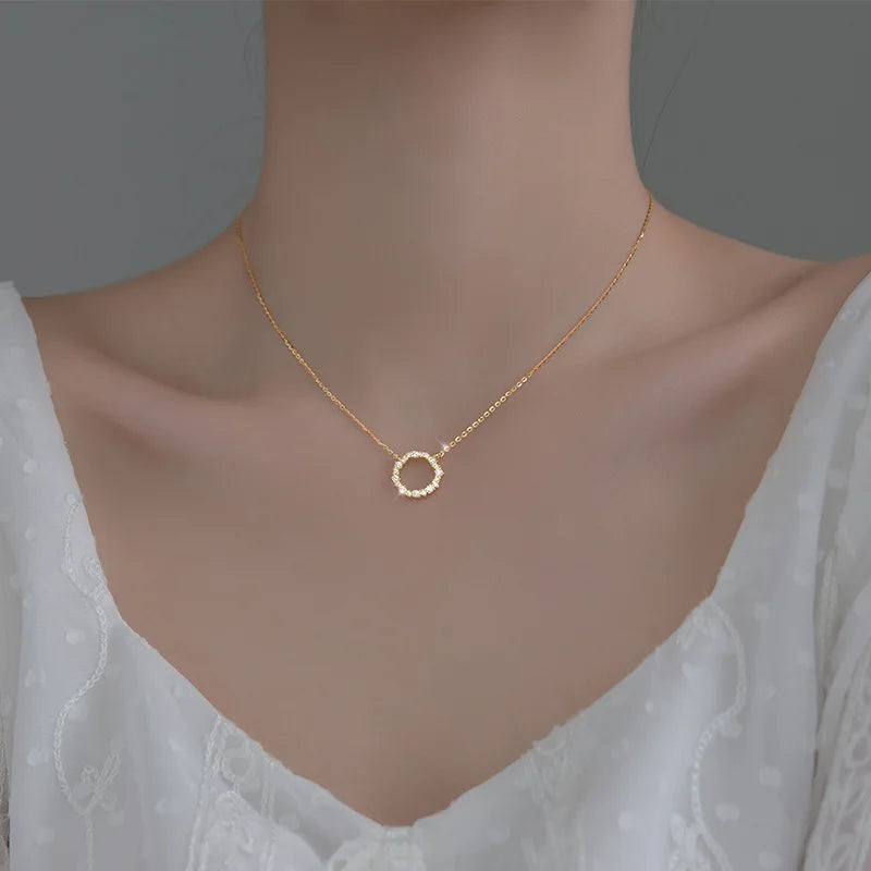 Fashionable Geometric Ring Zircon Temperament Necklace Simple and Niche Temperament Personalized Design Sense Necklace