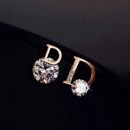 European and American Personality Shiny D Letter Asymmetric Earrings Sexy Party Queen Earrings Fashion Trendsetter Lady Earrings